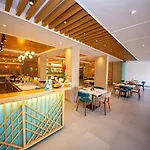 Ξενοδοχείο Mare 4*